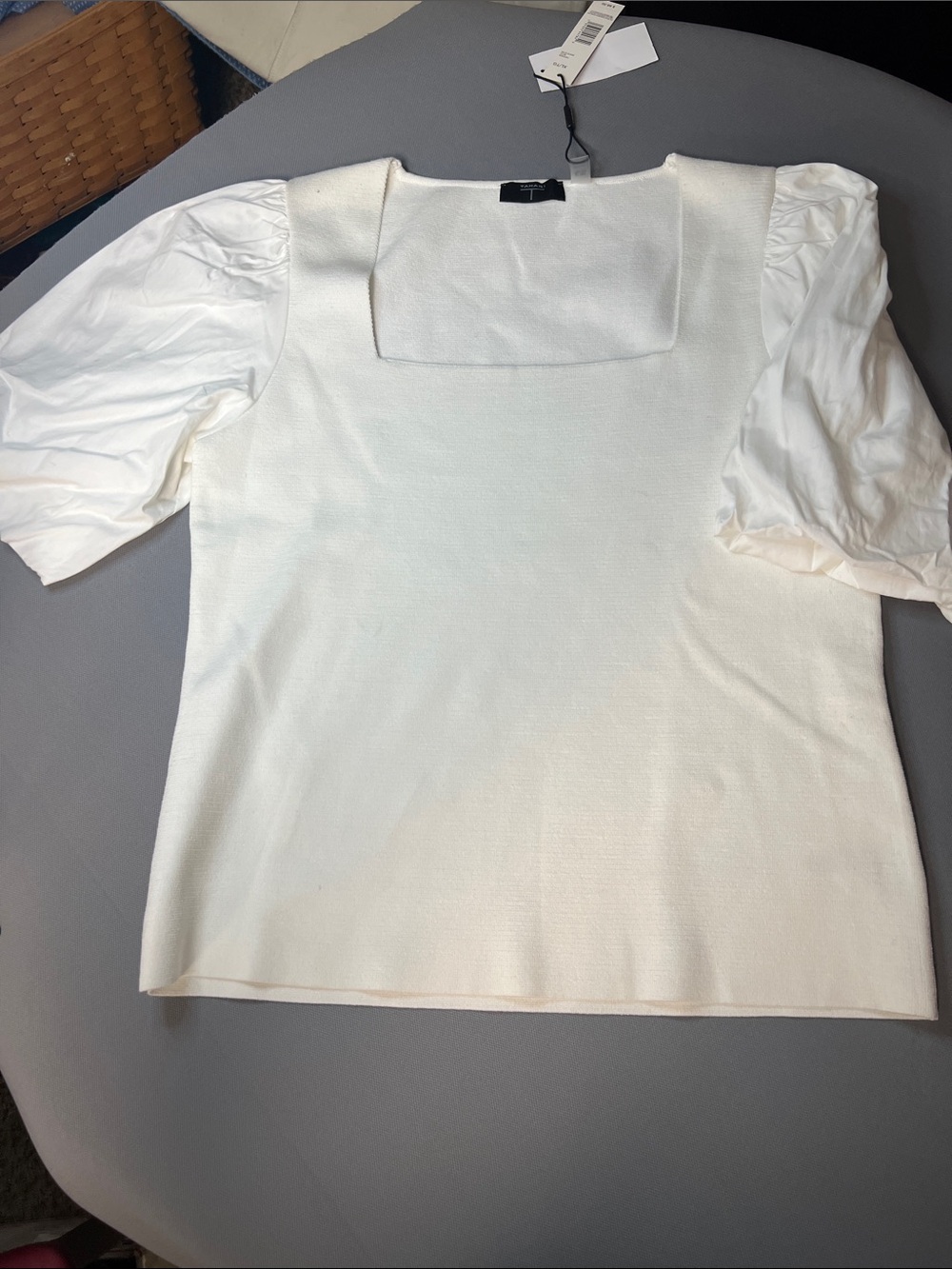 Tahari XL NWT White Square 100% Cotton Neck Puff Sleeve Top
